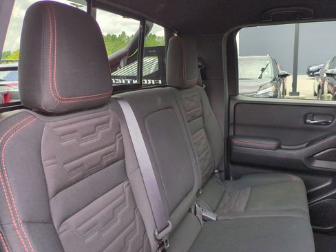 Certified 2023 Nissan Frontier PRO-4X w/ Pro Convenience Package AWD/4WD image 38