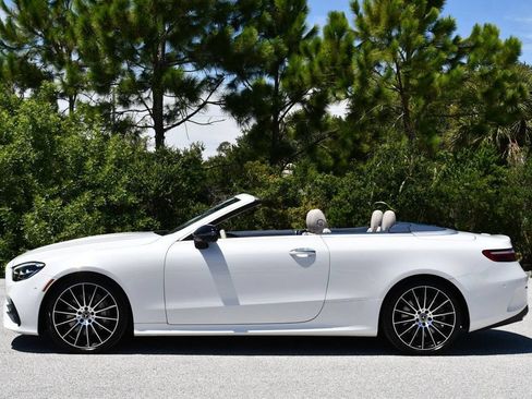 Used 2023 Mercedes-Benz E 450 Cabriolet w/ AMG Line image 32