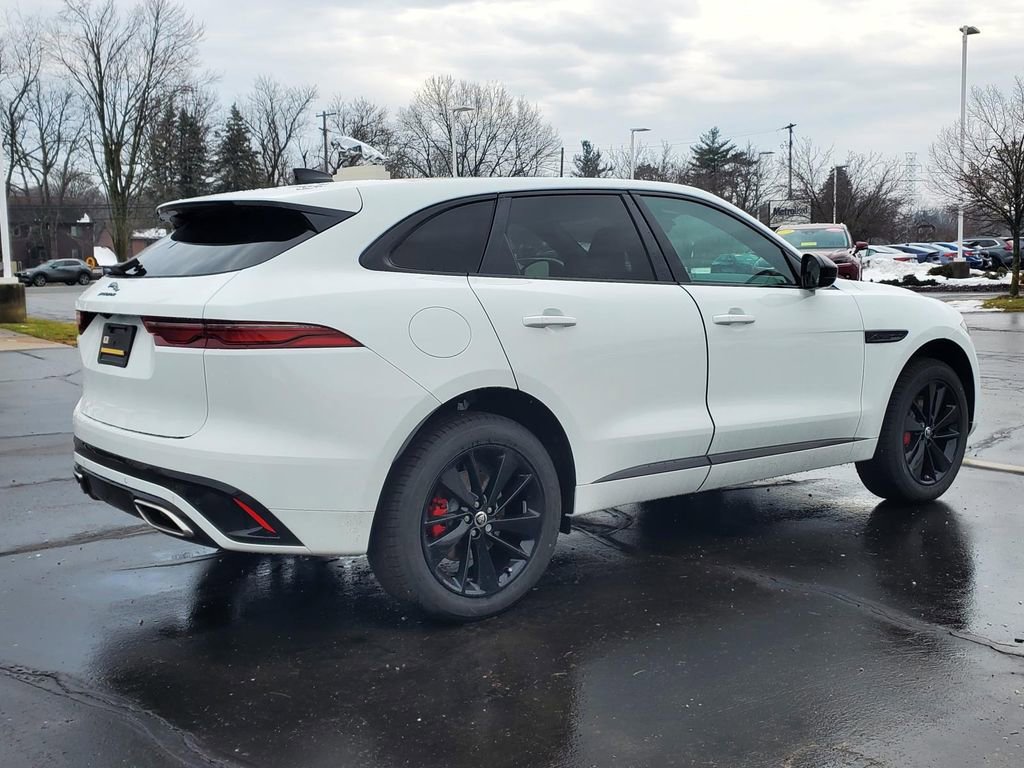 New 2025 Jaguar F-PACE R-Dynamic S AWD/4WD image 3