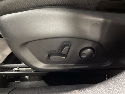 Used 2022 Jeep Compass Limited image 10