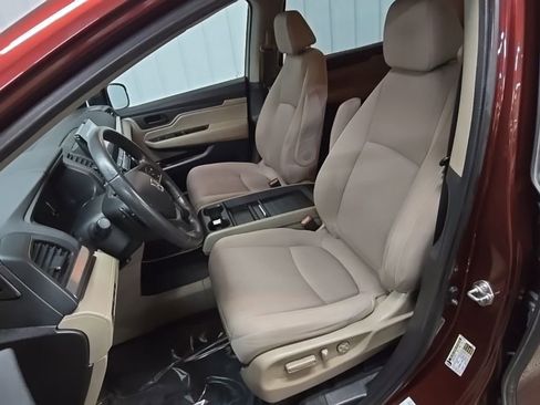 Used 2018 Honda Odyssey EX image 29