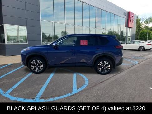 Certified 2023 Nissan Rogue SV AWD/4WD image 2