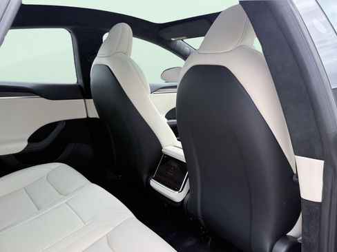 Used 2023 Tesla Model S AWD/4WD image 37
