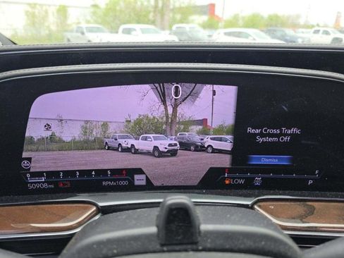 Used 2024 Cadillac Escalade ESV Sport Platinum w/ LPO, Floor Liner Package AWD/4WD image 8