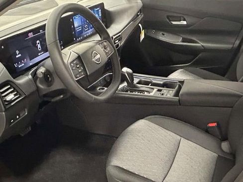 New 2026 Nissan Sentra SV FWD image 11