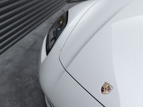 Certified 2025 Porsche Panamera image 36