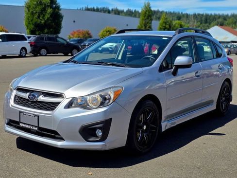 Used 2012 Subaru Impreza 2.0i Sport Premium AWD/4WD image 3