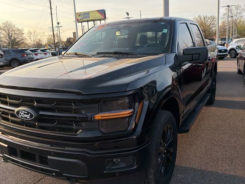 Used 2024 Ford F150 XLT w/ Equipment Group 303A High image 4
