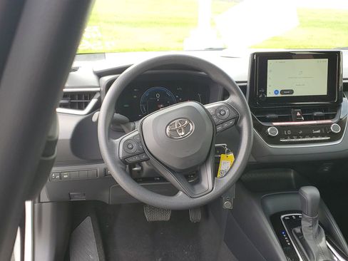 Certified 2026 Toyota Corolla LE FWD image 12