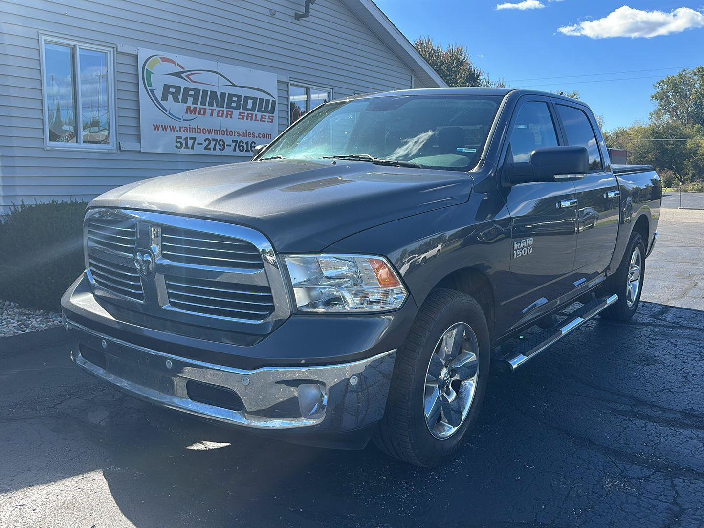 Used 2017 RAM 1500 Big Horn RWD image 1