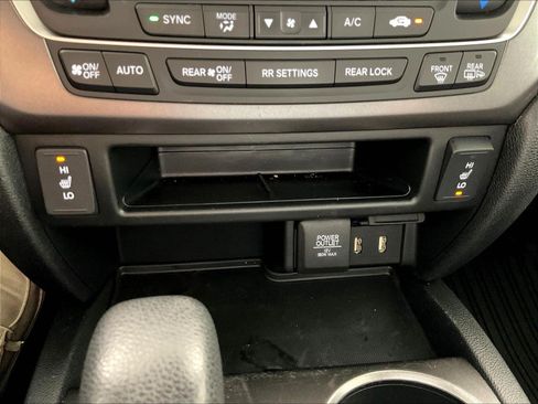 Used 2017 Honda Pilot EX-L image 37