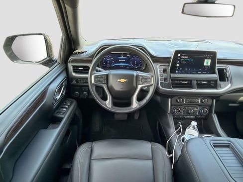 Used 2022 Chevrolet Tahoe LT w/ LT Signature Plus Package image 15