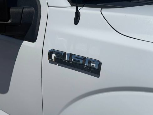 Used 2018 Ford F150 XLT w/ Equipment Group 302A Luxury AWD/4WD image 17