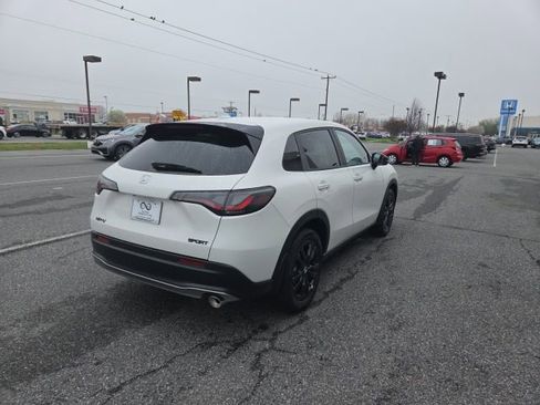 New 2026 Honda HR-V Sport image 5