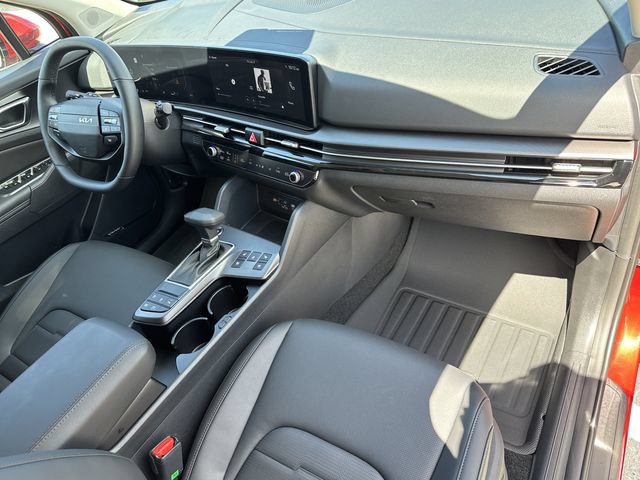 New 2026 Kia Sportage SX AWD/4WD image 17