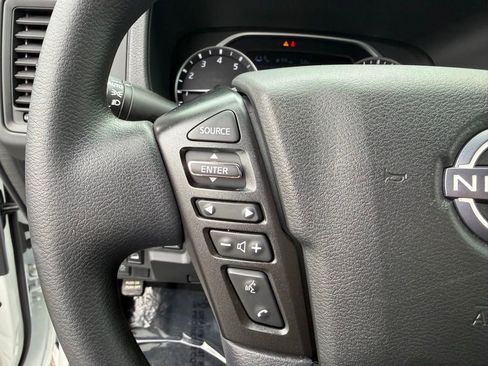 Used 2024 Nissan Frontier S w/ Technology Package image 26
