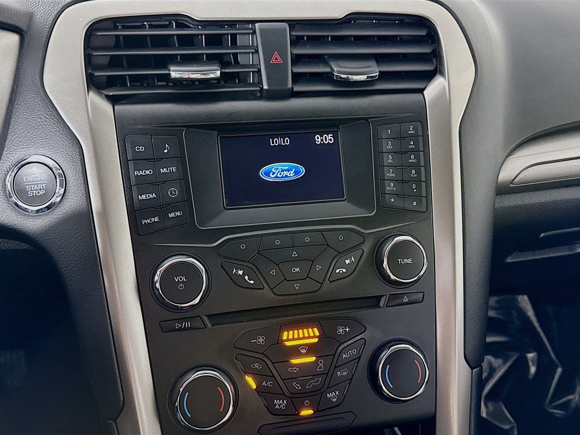 Used 2018 Ford Fusion S FWD image 18