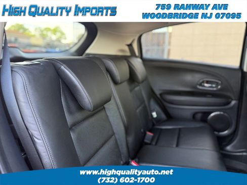 Used 2021 Honda HR-V EX-L image 47