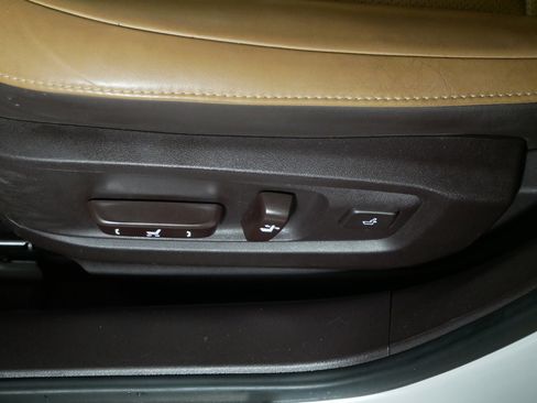 Used 2017 Lexus ES 350 w/ Luxury Package image 20