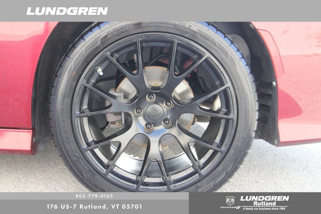 Used 2019 Dodge Charger R/T w/ Plus Group RWD image 13