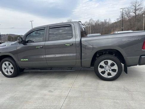 Used 2020 RAM 1500 Big Horn AWD/4WD image 9