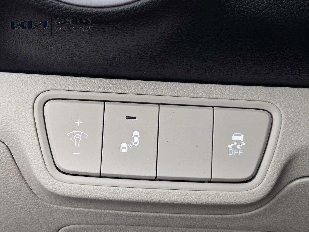 Used 2023 Kia Forte LXS w/ LXS Technology Package FWD image 24