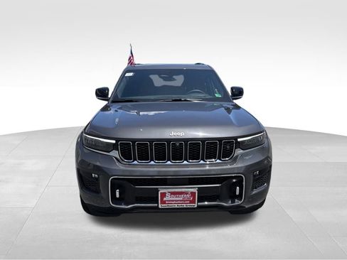 New 2025 Jeep Grand Cherokee Overland w/ Adv Protech Group III image 10