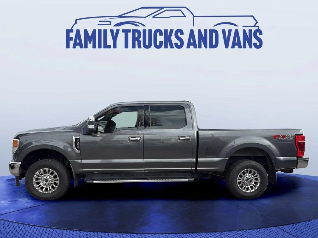 Used 2020 Ford F250 XLT w/ XLT Premium Package AWD/4WD image 2