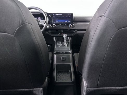 Used 2023 Chevrolet Colorado W/T image 22