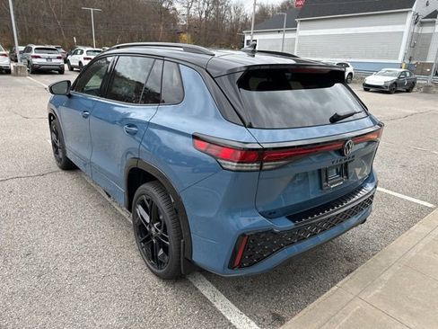 New 2026 Volkswagen Tiguan SE R-Line image 5