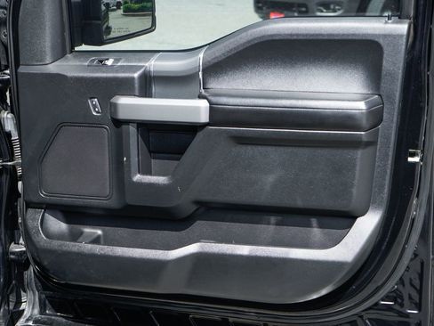 Used 2018 Ford F150 XLT w/ Equipment Group 301A Mid RWD image 34