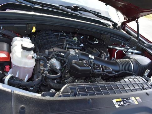 Used 2022 Jeep Grand Cherokee L Limited AWD/4WD image 32