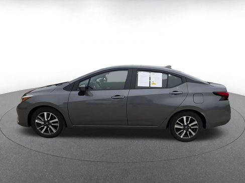 Used 2025 Nissan Versa SV FWD image 9