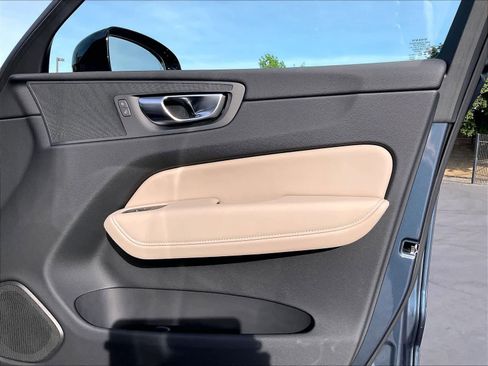 New 2026 Volvo XC60 T8 Plus w/ Protection Package Premier image 30