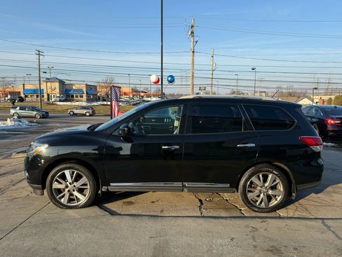 Used 2014 Nissan Pathfinder Platinum w/ Cargo Package image 8