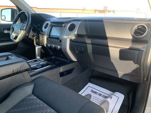 Used 2019 Toyota Tundra SR5 w/ SR5 Upgrade Package image 28