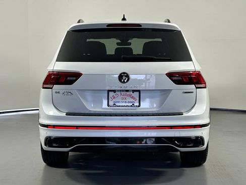 Used 2024 Volkswagen Tiguan SE R-Line AWD/4WD image 6