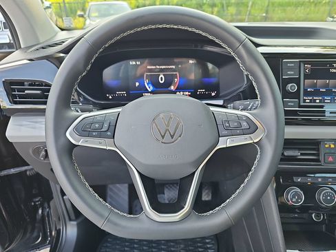 Used 2024 Volkswagen Taos S AWD/4WD image 17