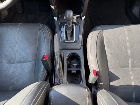 Used 2017 Subaru Forester 2.5i Touring AWD/4WD image 17