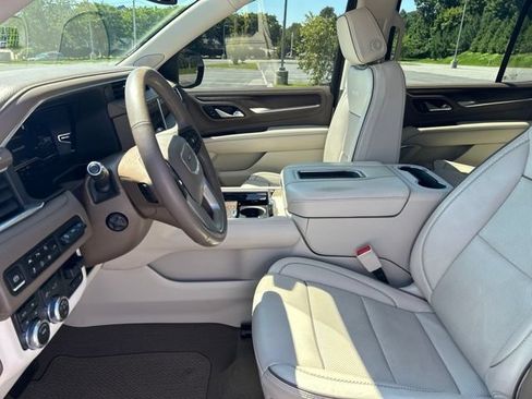 Used 2022 GMC Yukon Denali w/ Max Trailering Package AWD/4WD image 30