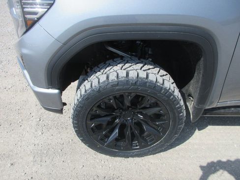 New 2026 GMC Sierra 1500 Denali w/ Denali Reserve Package image 11