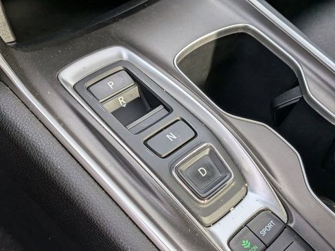 Used 2022 Honda Accord Sport image 12