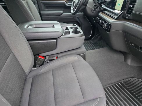Used 2025 Chevrolet Silverado 1500 LT image 22