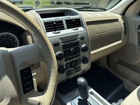 Used 2009 Ford Escape XLT AWD/4WD image 20