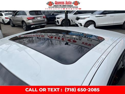 Used 2020 BMW 330i Sedan w/ Convenience Package image 13