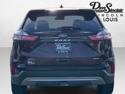 Used 2024 Ford Edge SEL w/ Convenience Package image 4