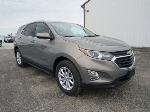 Used 2019 Chevrolet Equinox LT AWD/4WD image 9