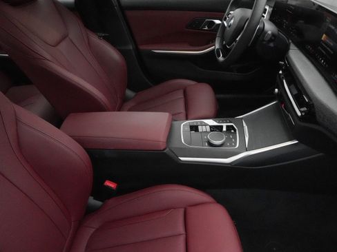 Used 2025 BMW 330i Sedan RWD image 7