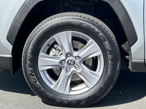 Certified 2025 Toyota RAV4 XLE w/ Convenience Package AWD/4WD image 31