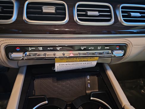 New 2026 Mercedes-Benz GLE 450 4MATIC image 22